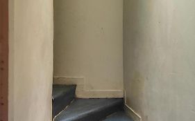 Roomate Near Paris